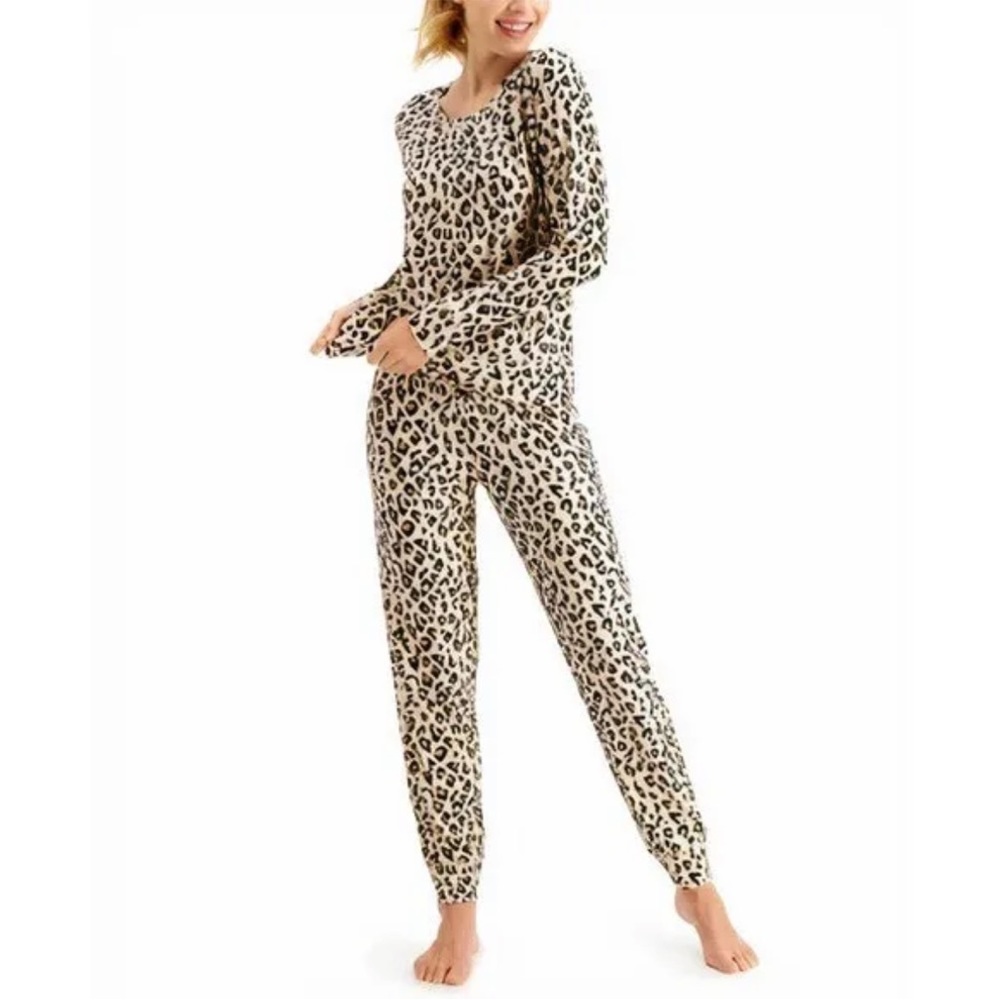 Jenni By Jennifer Moore Size XL 3 piece Pajama Leopard Scrunchy Set
